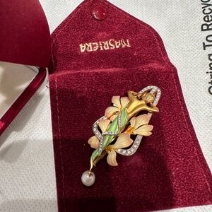 Masriera Nymph Brooch - 18k w/ diamonds and cultured pearl